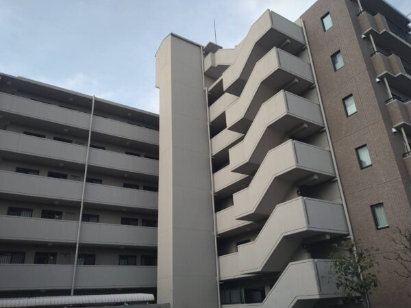 兵庫県内某マンションの大規模修繕工事着工
